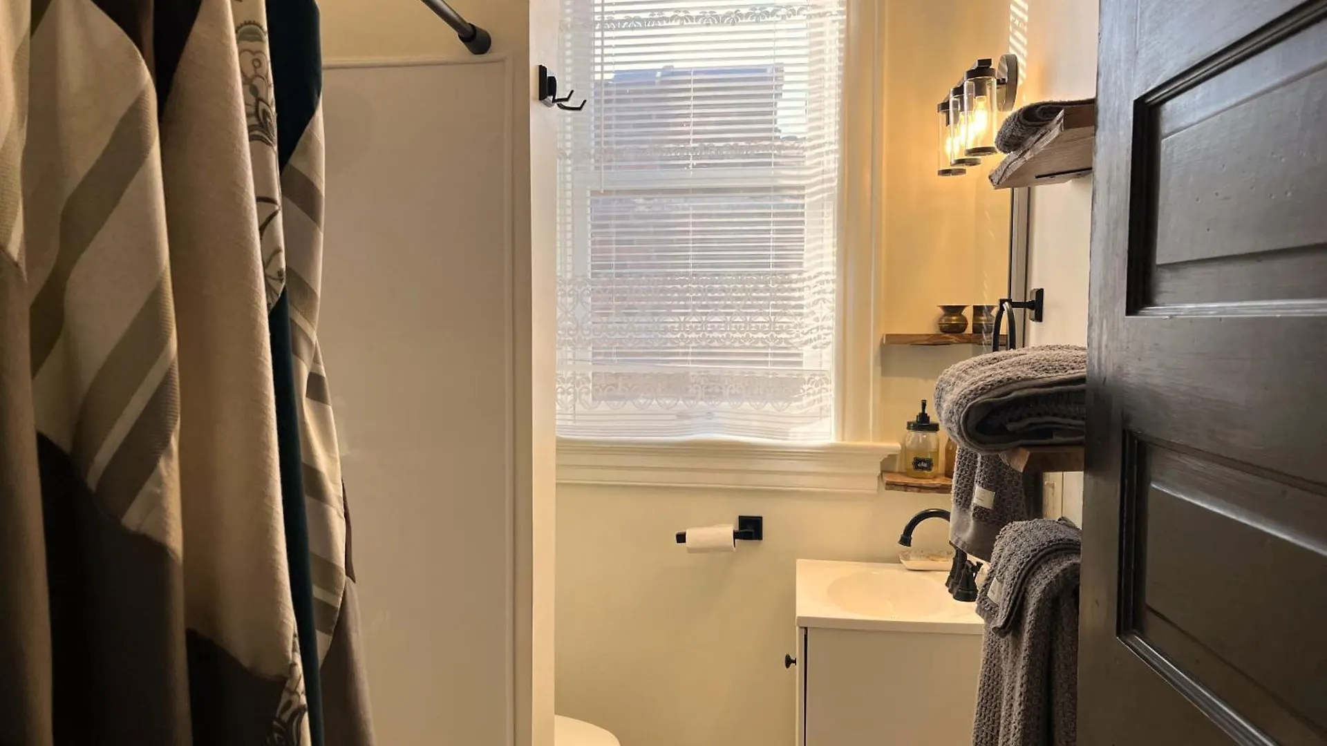 度假居 2Nd Floor Cozy, Central Spot, Pets Welcome 圣路易斯
