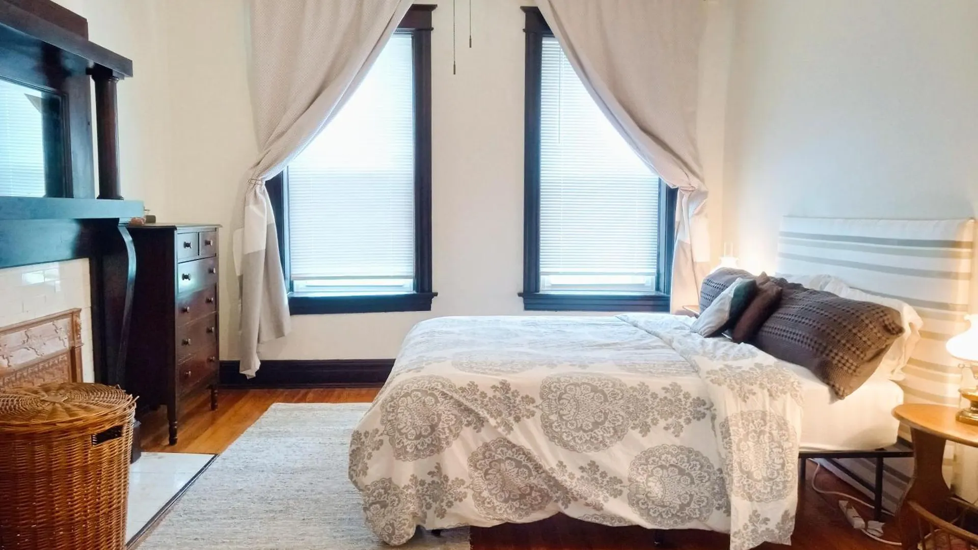 2Nd Floor Cozy, Central Spot, Pets Welcome 圣路易斯 美国